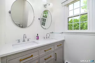44 Newfield Ct, Stamford, CT 06905 - Photo 20