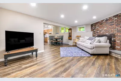 44 Newfield Court, Stamford, CT 06905 - Photo 18
