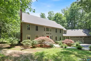 3 Eton Pl, Farmington, CT 06032 - Photo 2