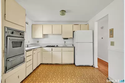 126 Beacon Hill Road, East Hartford, CT 06108 - Photo 6