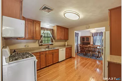 51 Varmor Drive, New Britain, CT 06053 - Photo 8