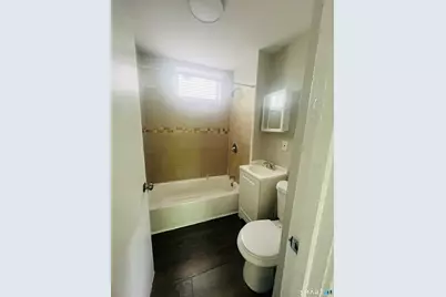 [Address not provided], New Haven, CT 06511 - Photo 4