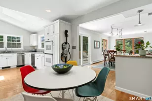 25 Olmstead Ln, Ridgefield, CT 06877 - Photo 4