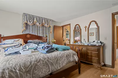 6 Wilton Road, Southington, CT 06489 - Photo 22