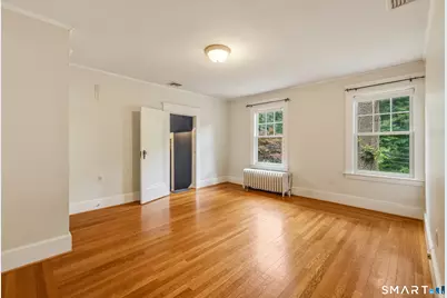 130 Marvelwood Drive, New Haven, CT 06515 - Photo 32