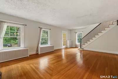 130 Marvelwood Drive, New Haven, CT 06515 - Photo 10