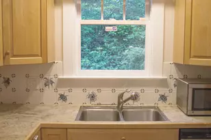 130 Marvelwood Dr, New Haven, CT 06515 - Photo 14