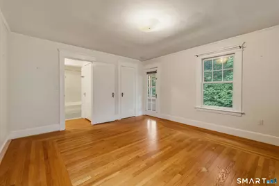 130 Marvelwood Drive, New Haven, CT 06515 - Photo 26
