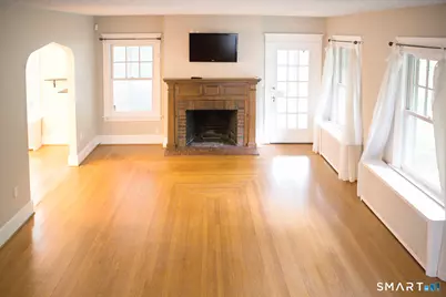 130 Marvelwood Drive, New Haven, CT 06515 - Photo 6