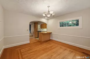130 Marvelwood Dr, New Haven, CT 06515 - Photo 16