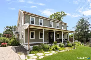 9 E Franklin St, Killingly, CT 06239 - Photo 2
