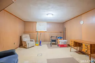 33 Kingswood Rd, Danbury, CT 06811 - Photo 16