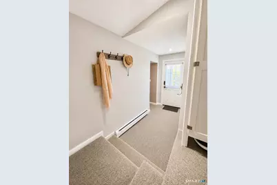 17 Trumbull Place, North Haven, CT 06473 - Photo 18