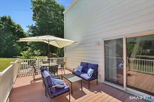 17 Trumbull Pl, North Haven, CT 06473 - Photo 34