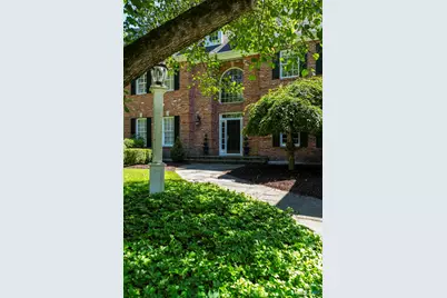 9 Kew Gardens, Farmington, CT 06032 - Photo 2