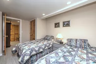 253 Agawam Dr, Stratford, CT 06614 - Photo 36