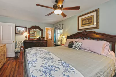 30 Lakeview Drive, Milford, CT 06460 - Photo 18