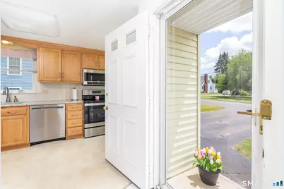 234 Beacon Street, Newington, CT 06111 - Photo 8