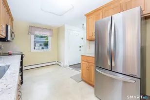 234 Beacon St, Newington, CT 06111 - Photo 10