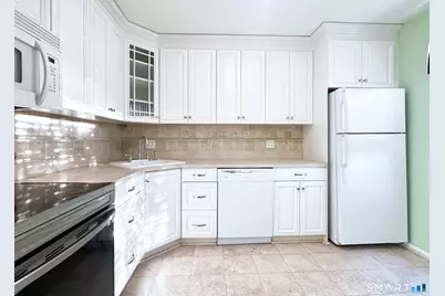 153 Penn Common #153, Milford, CT 06460 - Photo 6