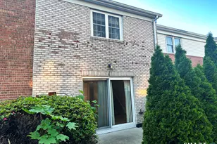 153 Penn Common, Milford, CT 06460 - Photo 24