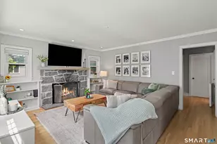 23 Brewster Pl, Trumbull, CT 06611 - Photo 6