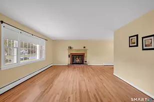 117 Penney Dr, East Hartford, CT 06118 - Photo 16