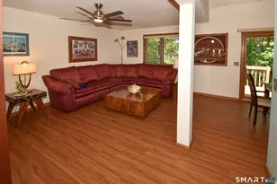 105 Maple Ave, Vernon, CT 06066 - Photo 8