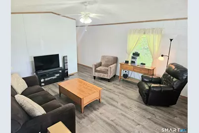 35 Grove Street, East Windsor, CT 06088 - Photo 18