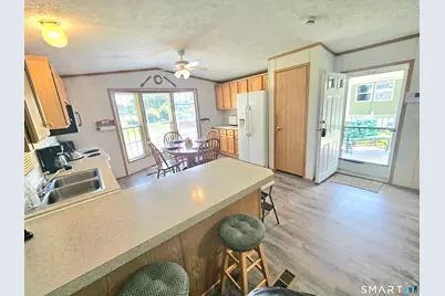 35 Grove Street, East Windsor, CT 06088 - Photo 10