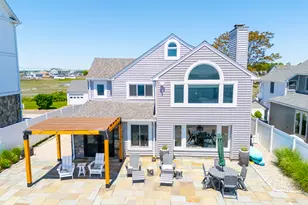 49 Hammock Rd, Clinton, CT 06413 - Photo 2