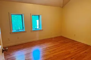 124 Pine St, Waterbury, CT 06710 - Photo 8