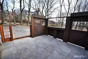 124 Pine St, Waterbury, CT 06710 - Photo 32