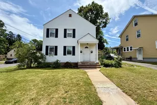 124 W Center St, Manchester, CT 06040 - Photo 2
