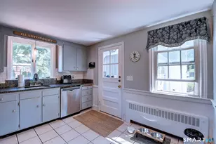 129 Marilyn Dr, Glastonbury, CT 06033 - Photo 8