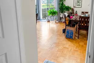 300 Meadowside Rd, Milford, CT 06460 - Photo 10