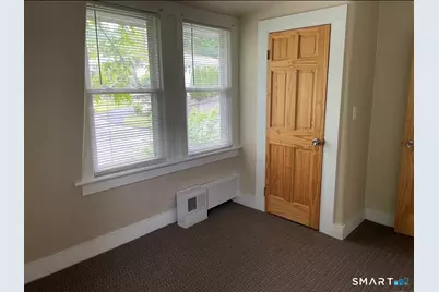 26 Cedric Avenue, Derby, CT 06418 - Photo 2