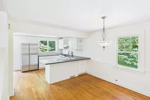 32 Liberty St, Madison, CT 06443 - Photo 6