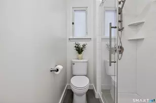 52 Edwards St, New Haven, CT 06511 - Photo 10