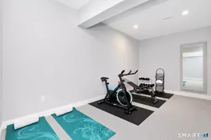 8 View St, Greenwich, CT 06830 - Photo 16