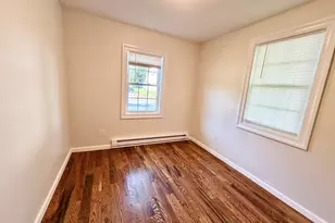 162 E Main St, Bristol, CT 06010 - Photo 4