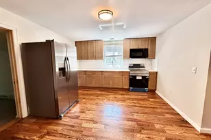 162 E Main St, Bristol, CT 06010 - Photo 2