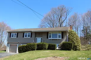 32 Lexington Cir, Newington, CT 06111 - Photo 1