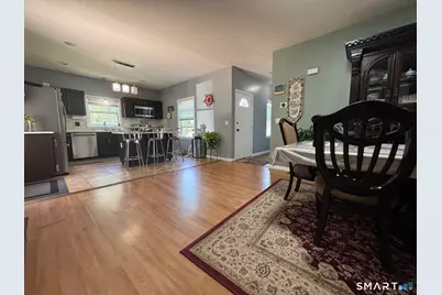 987 Silver Lane, East Hartford, CT 06118 - Photo 16