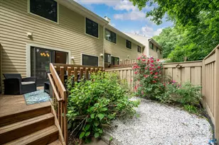 213 Sunrise Hill Ln, Norwalk, CT 06851 - Photo 12