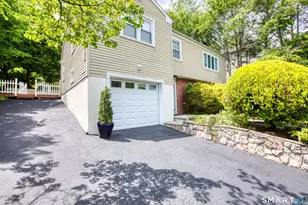 86 Sound Beach Ave Ext, Greenwich, CT 06878 - Photo 2