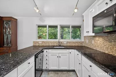 454 Old Cellar Road, Orange, CT 06477 - Photo 8