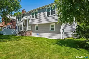 11 Stuart Dr, Greenwich, CT 06870 - Photo 2