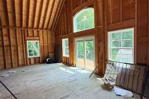 7 Larson St, Waterford, CT 06385 - Photo 12