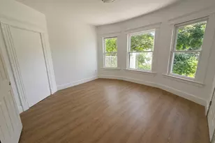 77 Wall St, Waterbury, CT 06705 - Photo 2
